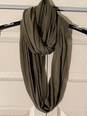 Lightweight Army Green Scarf